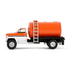 1/64 1984 Chevrolet C-70 Fertilizer Truck, Red & White Cab with Red Tank, S.D. Trucks Series 19