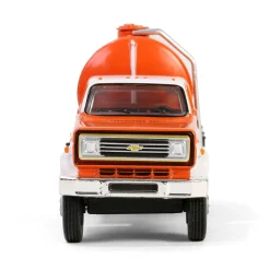 1/64 1984 Chevrolet C-70 Fertilizer Truck, Red & White Cab with Red Tank, S.D. Trucks Series 19