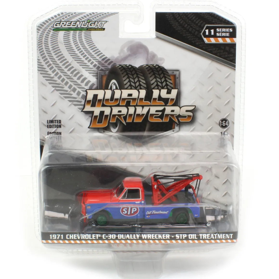 1/64 1971 Chevrolet C-30 Wrecker, STP Oil, Dually Drivers 11--CHASE UNIT
