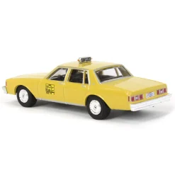 1/64 1981 Chevrolet Impala Taxi, Coming to America, Hollywood Series 39