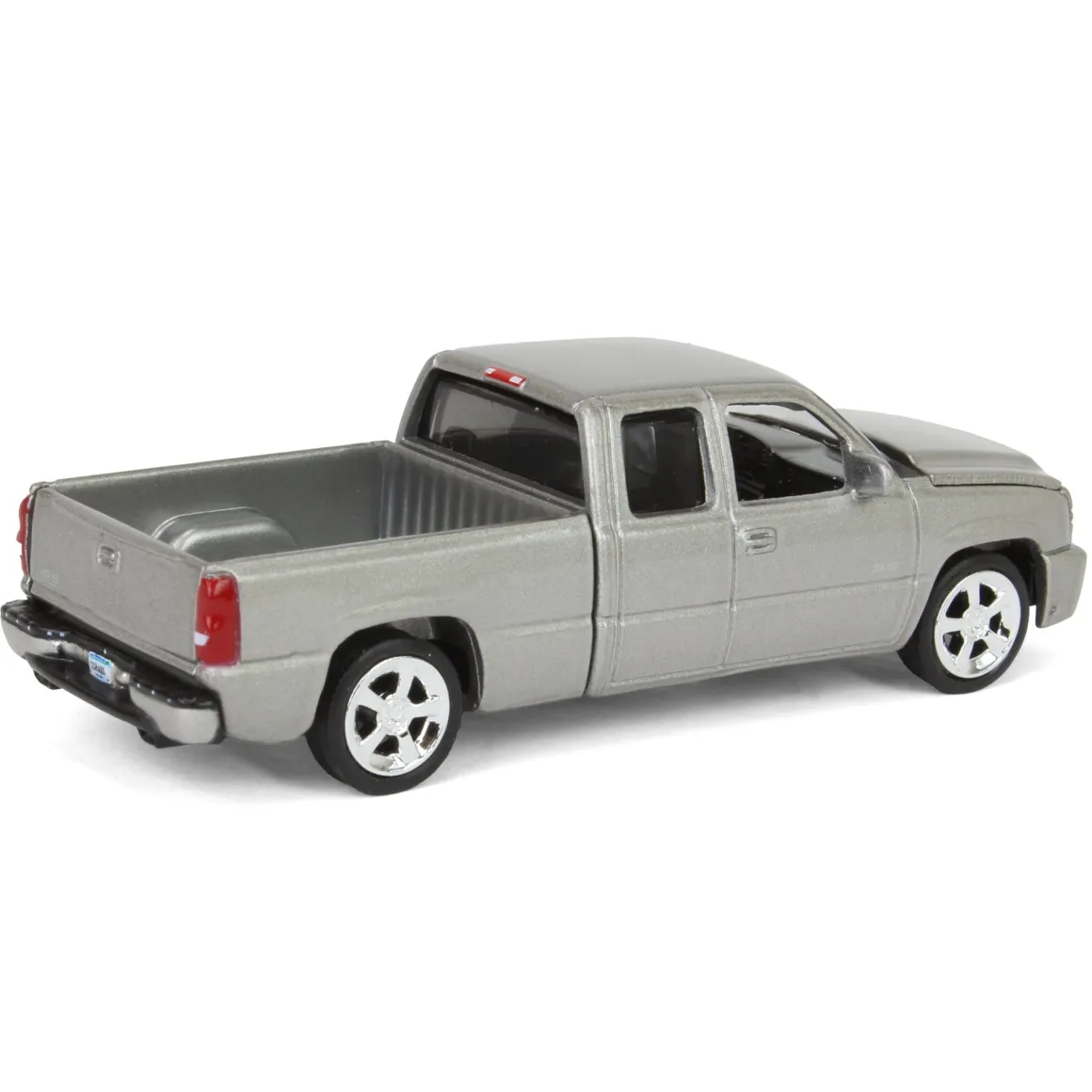 1/64 2006 Chevrolet Silverado SS Extended Cab Fleetside Pickup Truck, Silver, Auto World