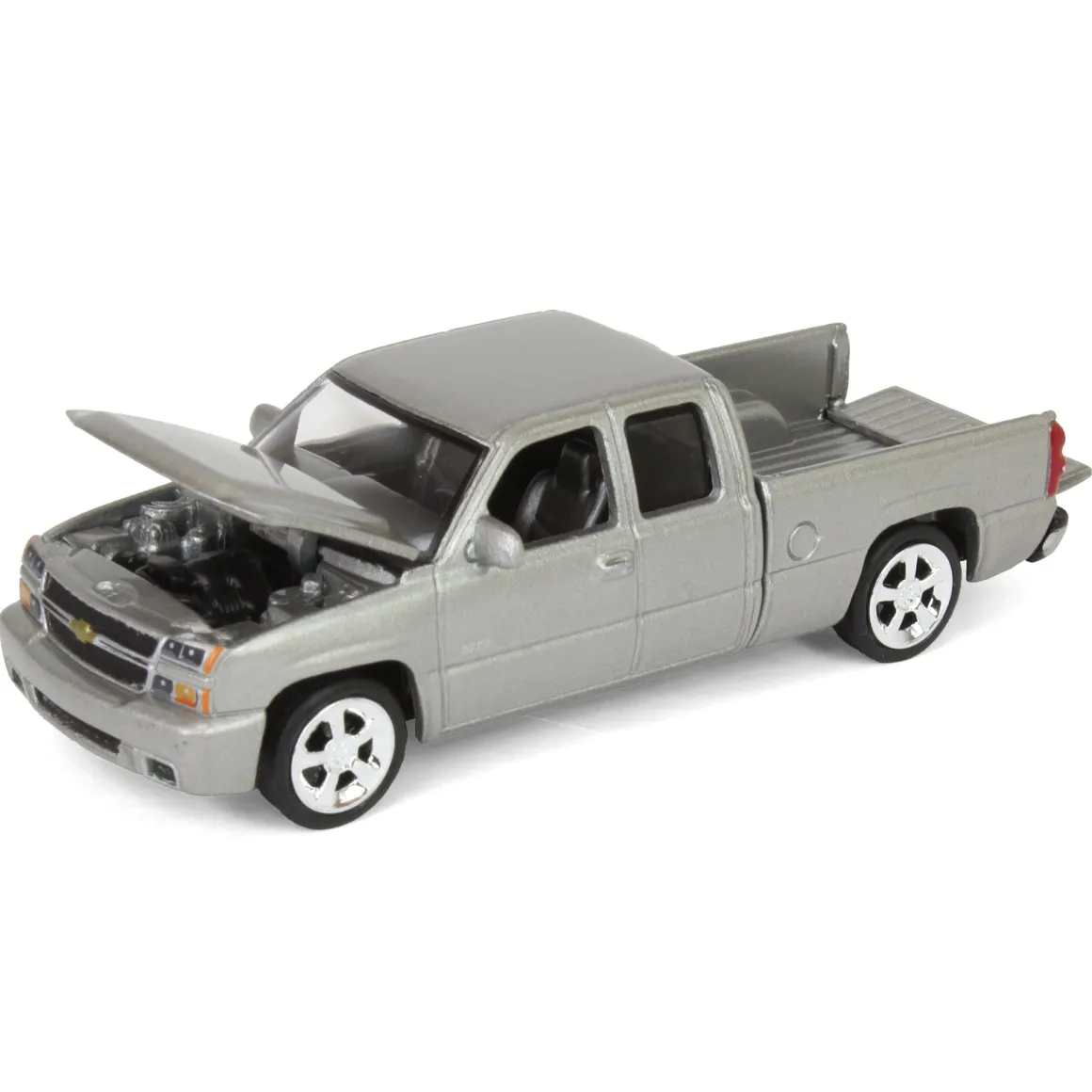1/64 2006 Chevrolet Silverado SS Extended Cab Fleetside Pickup Truck, Silver, Auto World