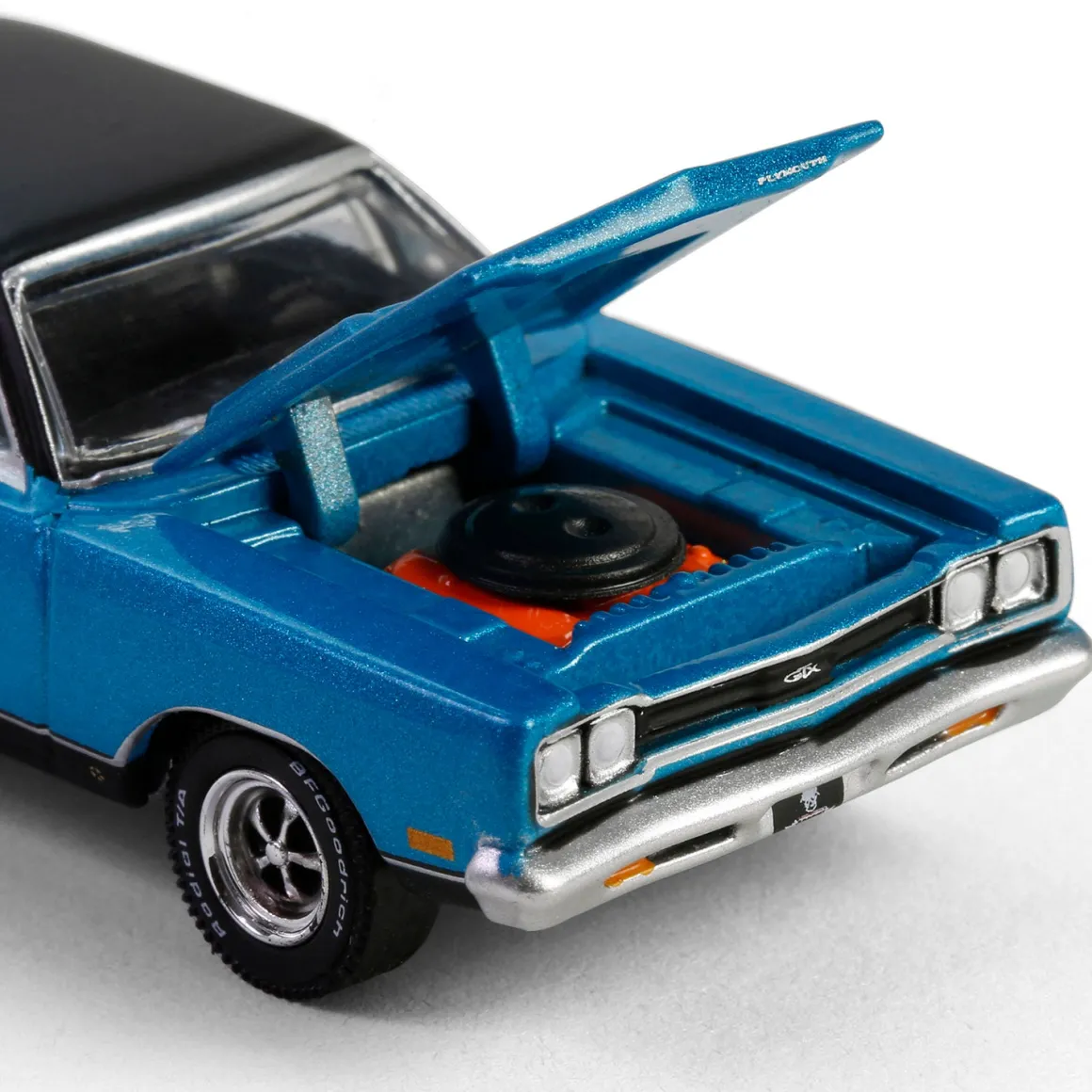 1/64 1967 Dodge D-200 with Flatbed Trailer & 1969 Plymouth GTX, Graveyard Carz, Hollywood Hitch & Tow Series 13