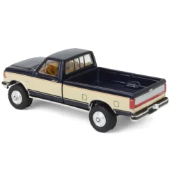 1/64 1991 Ford F-150 XLT Lariat with Camper Shell & Spare Tires, Hobby Shop Series 16