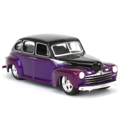 1/64 1946 Ford Fordor Super Deluxe, Dark Purple Metallic & Black Two-Tone, California Lowriders Series 6