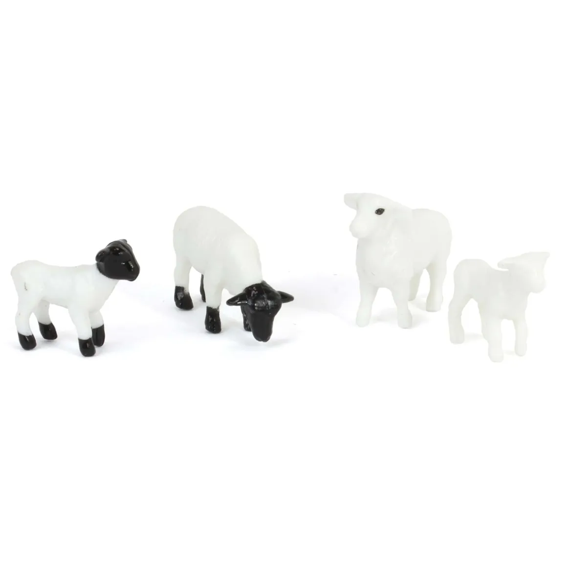 1/64 25 Pack of Assorted Sheep and Lambs