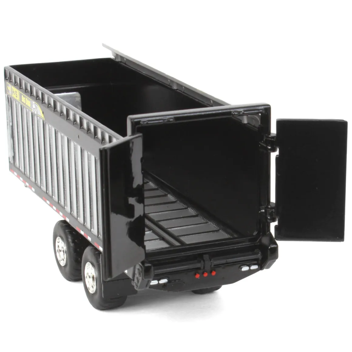 1/64 Black International 8600 with H&S Big Dog 1226 Forage Box
