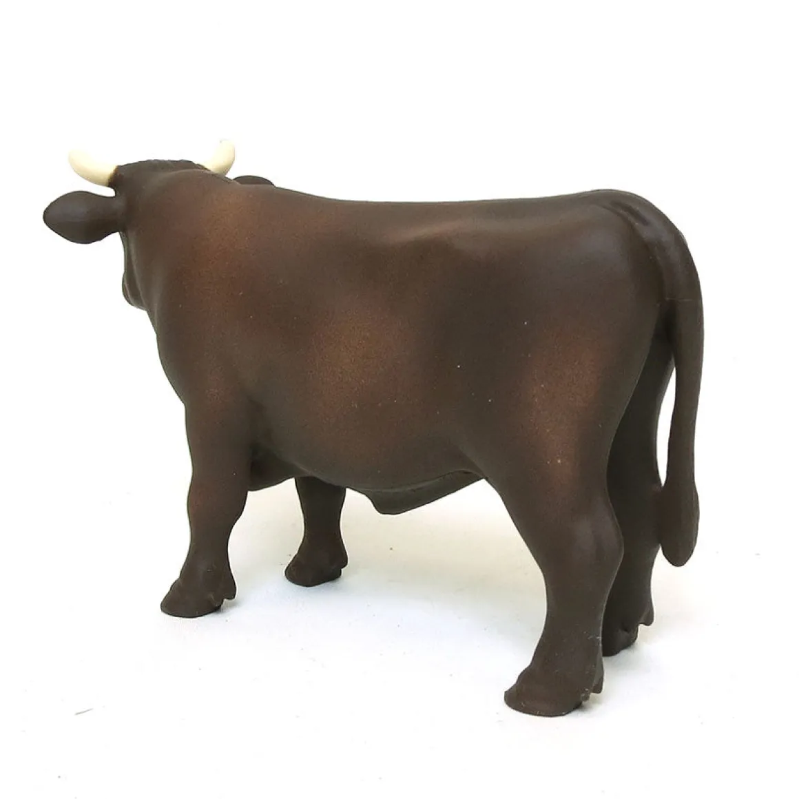 1/16 Bull by Bruder