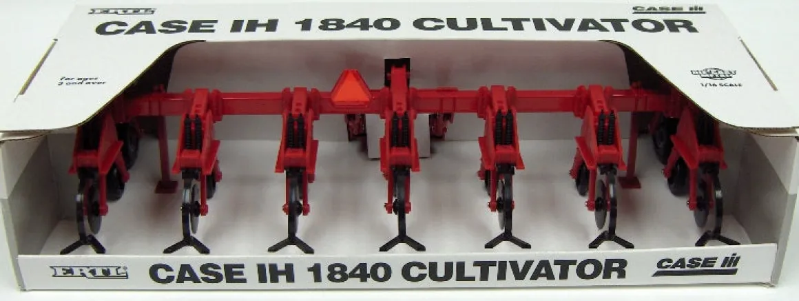 1/16 Case IH 1840 6 Row Cultivator