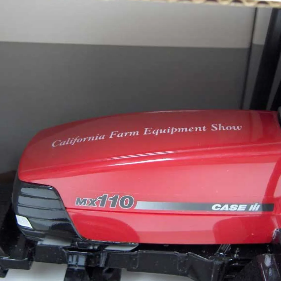 1/16 Case IH MX110 Tulari, CA Farm Equipment Show, 1st in Series