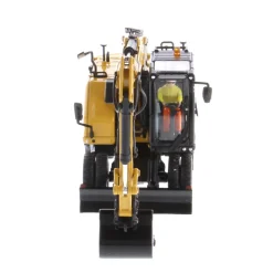 1/50 CAT M318 Wheeled Excavator w/ Bucket & Grapple