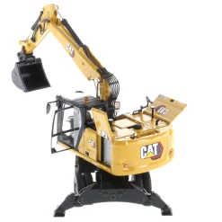 1/50 CAT M318 Wheeled Excavator w/ Bucket & Grapple