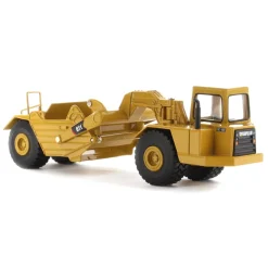 1/64 Caterpillar 611 Wheel Scraper
