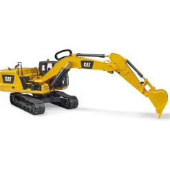 1/16 Caterpillar Excavator by Bruder