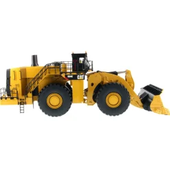 1/50 Caterpillar 994K Wheel Loader with Rock Bucket - High Line Series