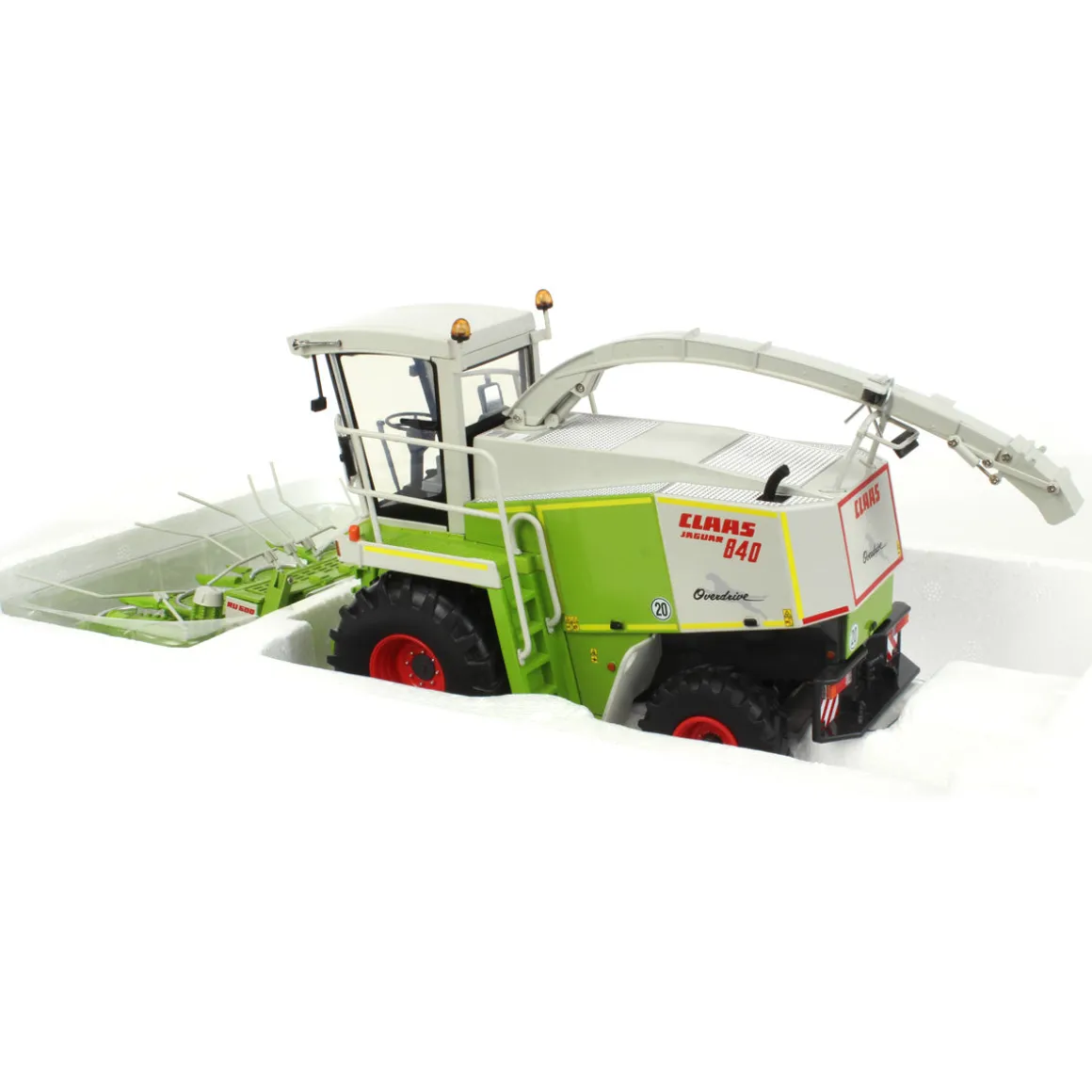 1/32 Claas Jaguar 840 Overdrive with RU 600 Head
