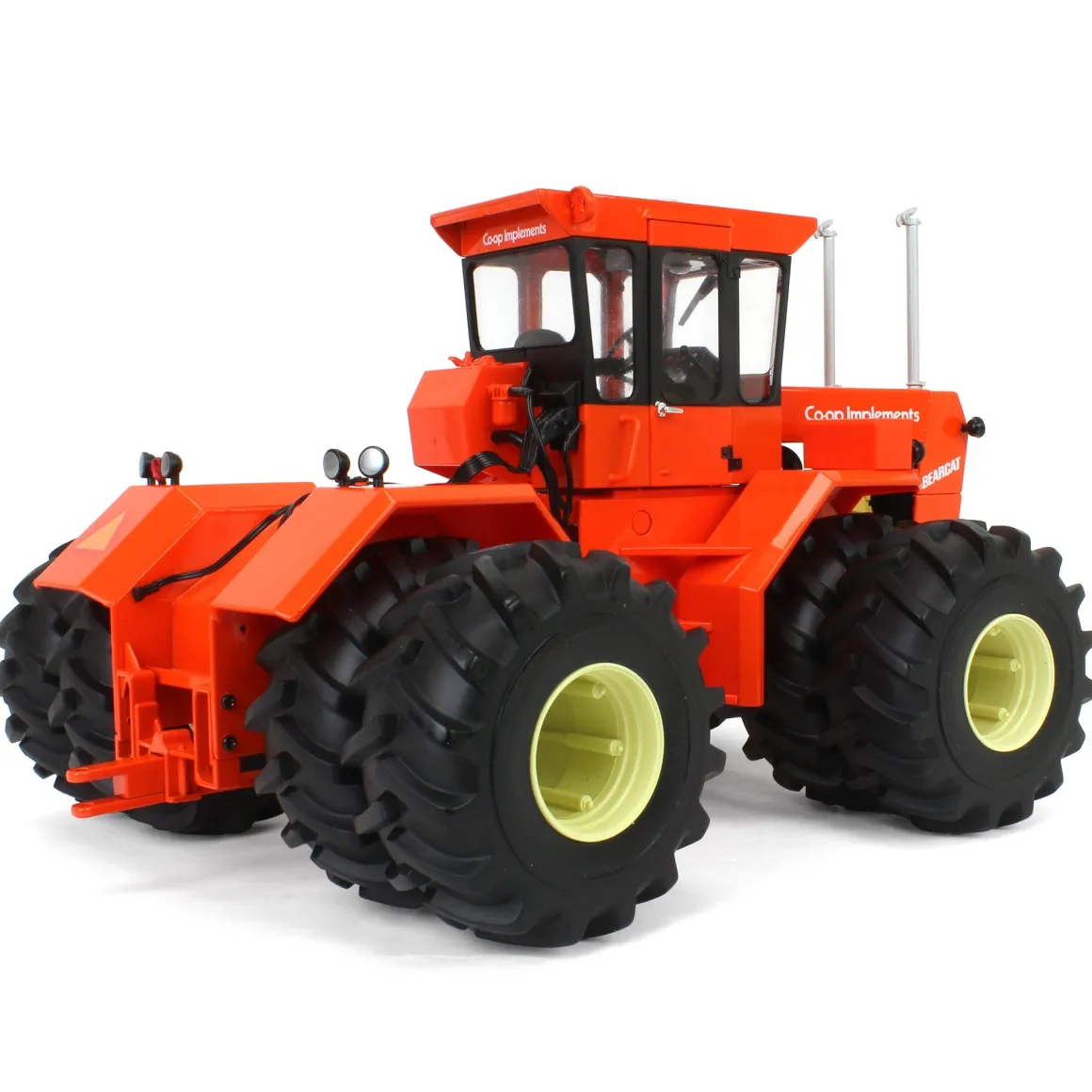 1/16 Co-op Implements Bearcat Prestige Tractor, 1 of 750, ERTL Collectors Club
