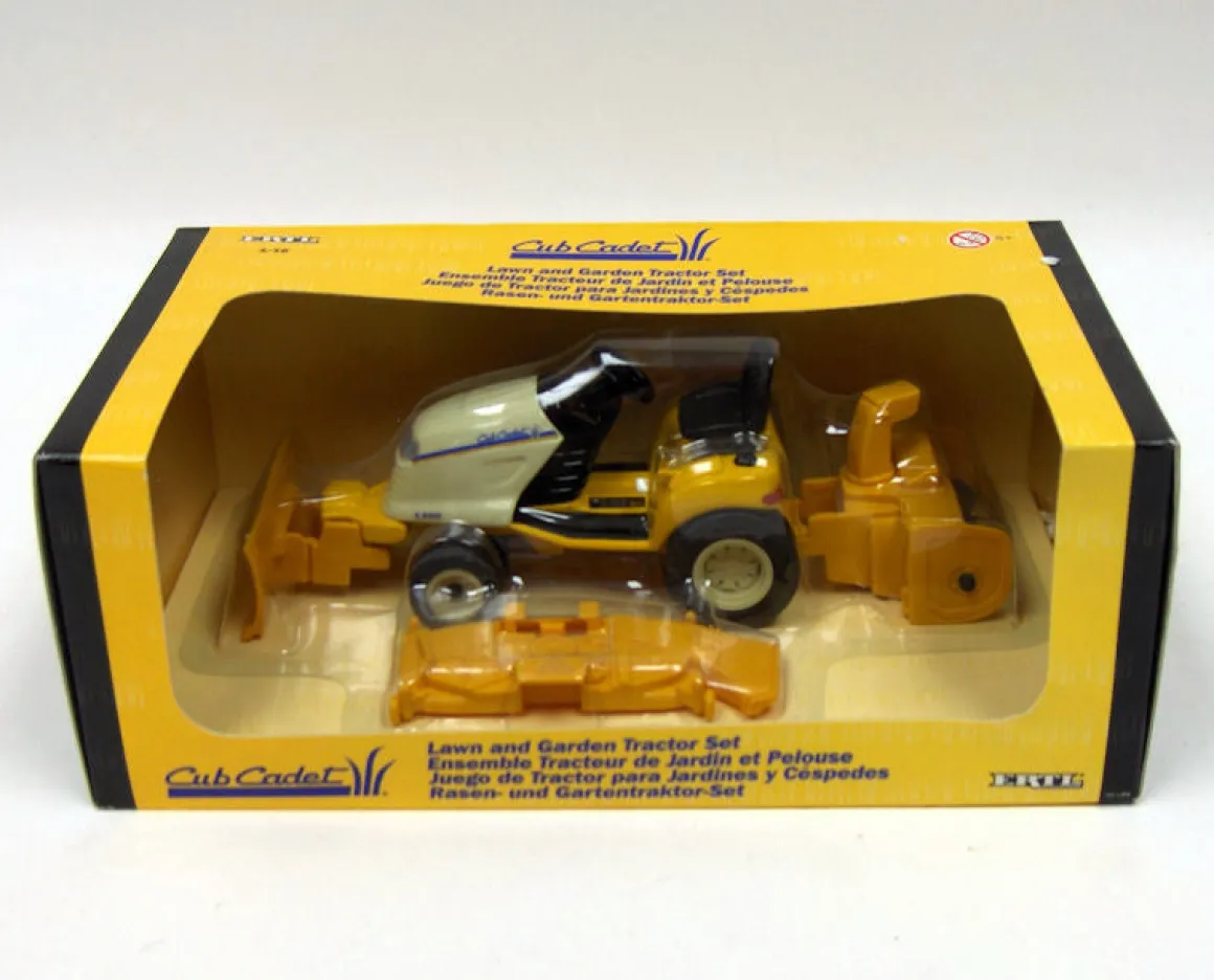 1/16 Cub Cadet 3235 Lawn Mower with Blade, Deck & Snow Blower