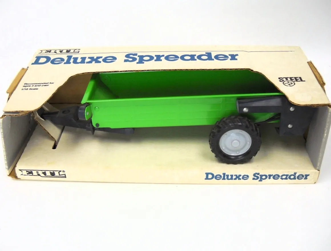 1/16 Deutz Allis Green Single Axle Spreader