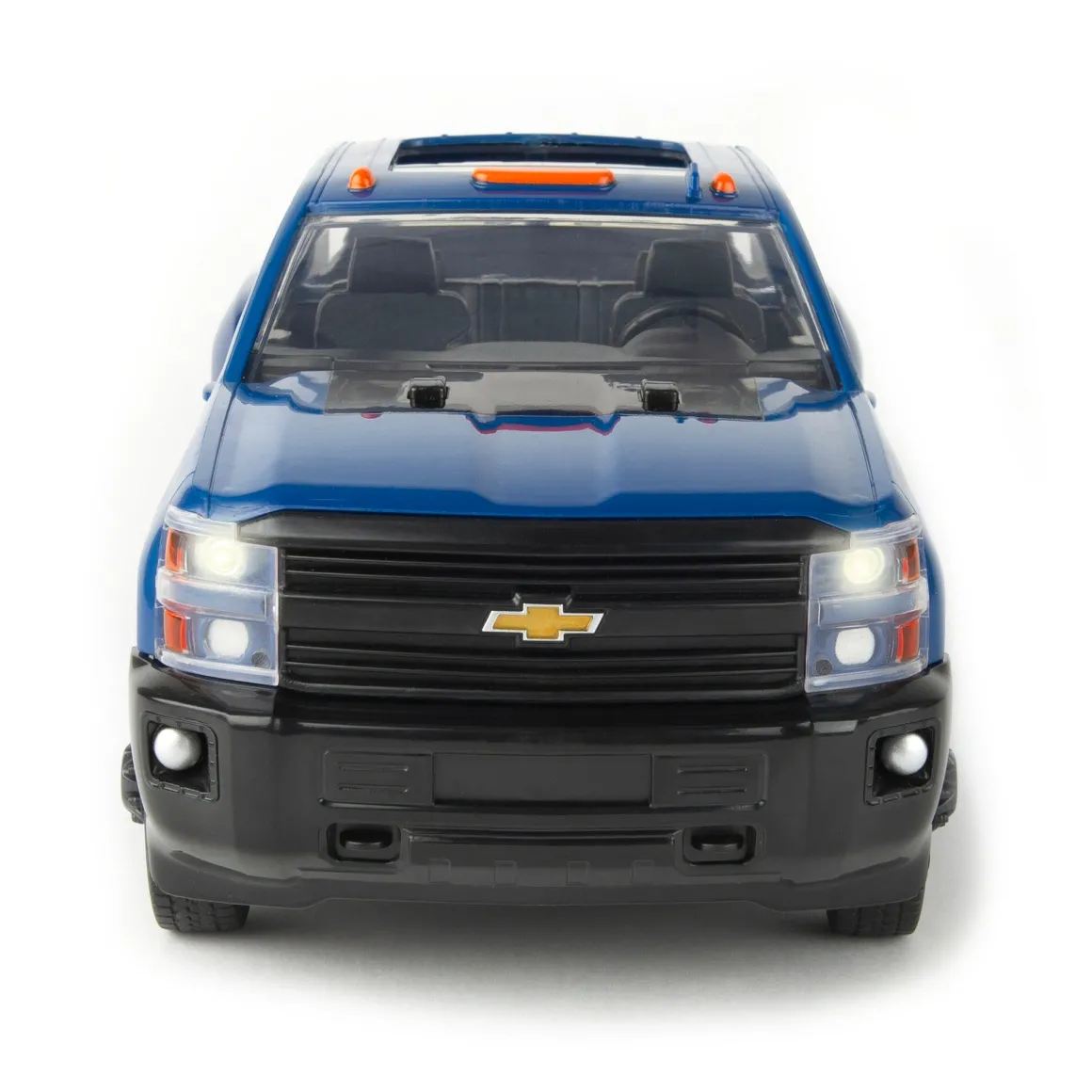 1/16 ERTL Big Farm Blue Chevrolet Pickup Truck with Trailer & 6 Round Bales
