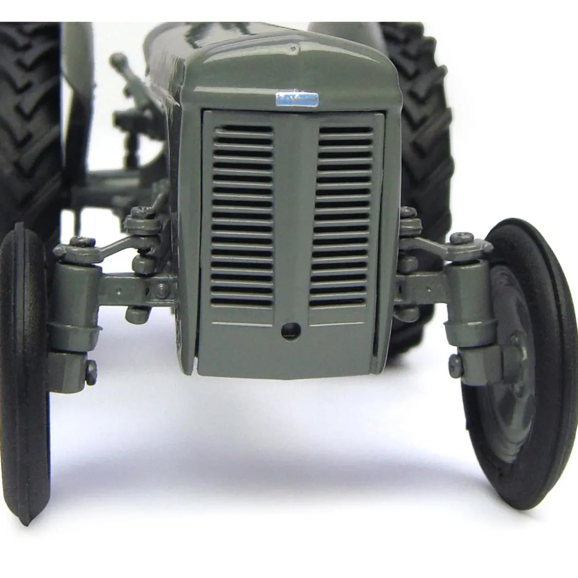 1/32 Ferguson TEA 20 by Universal Hobbies