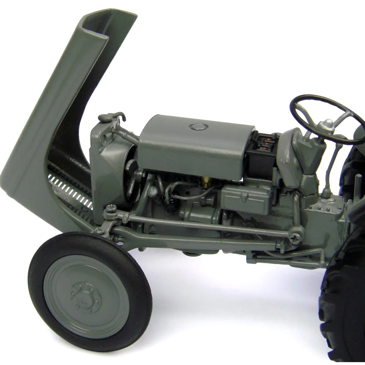 1/32 Ferguson TEA 20 by Universal Hobbies