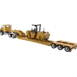 1/50 High Detail CAT CT660 Day Cab Tractor & XL 120 Low-Profile HDG Trailer with CAT CB-534D XW Vib