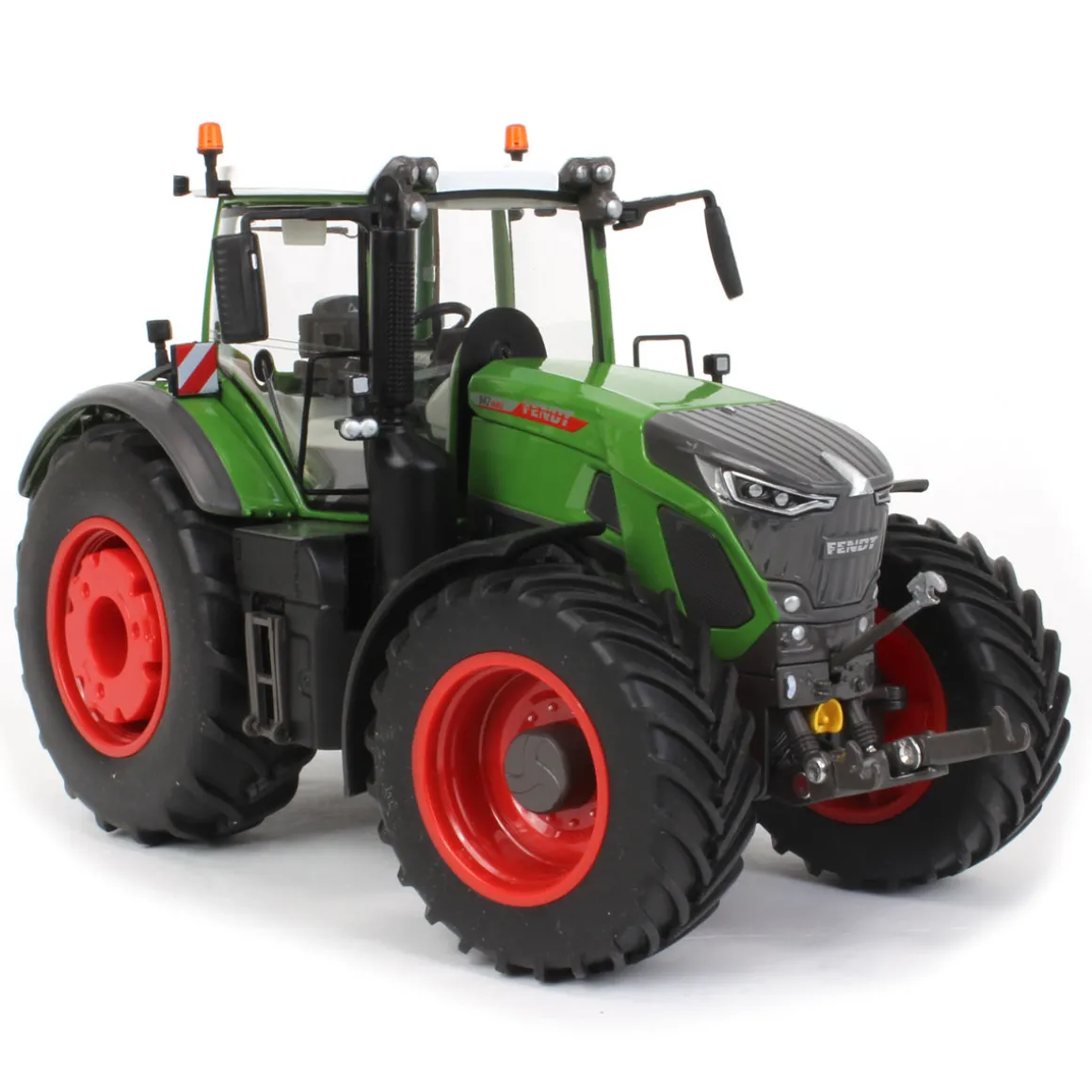 1/32 High Detail Fendt 942 with MFD by Wiking