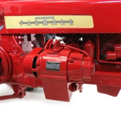 1/16 High Detail IH Farmall 450 Electrall Gas Narrow Front