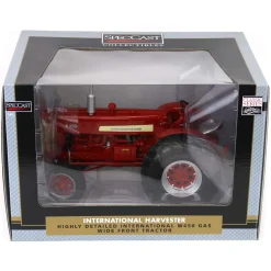 1/16 High Detail International Harvester W450 Gas Wide Front Tractor
