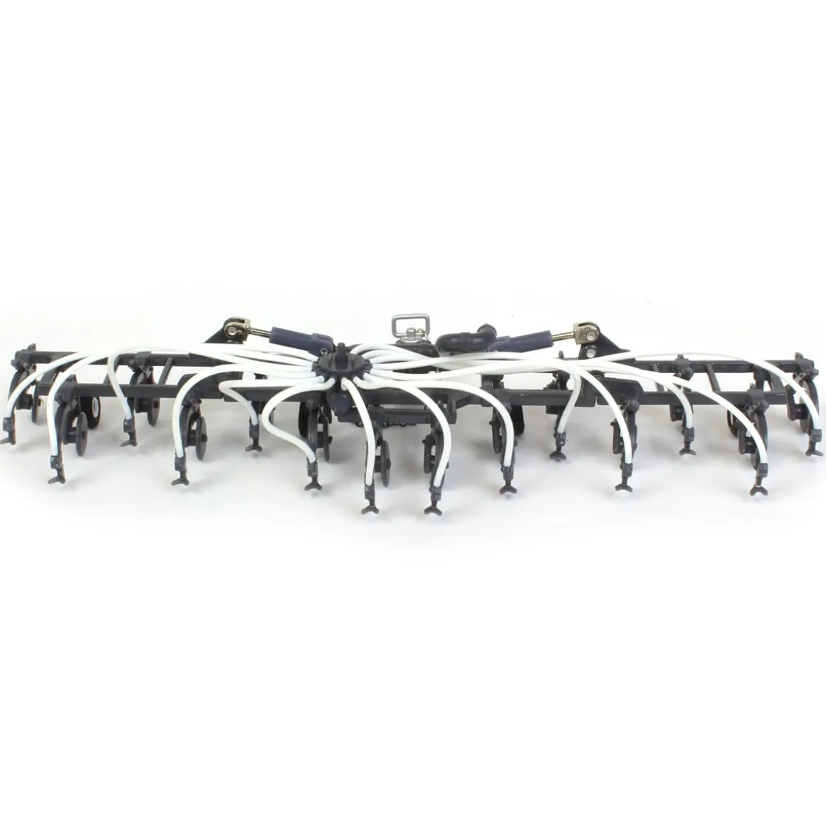 1/64 High Detail Puck Manure 4-Wheel Drive Tractor Mounted Swingarm with Dietrich Toolbar