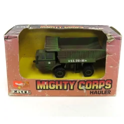 1/64 IH Mighty Corps Hauler by ERTL