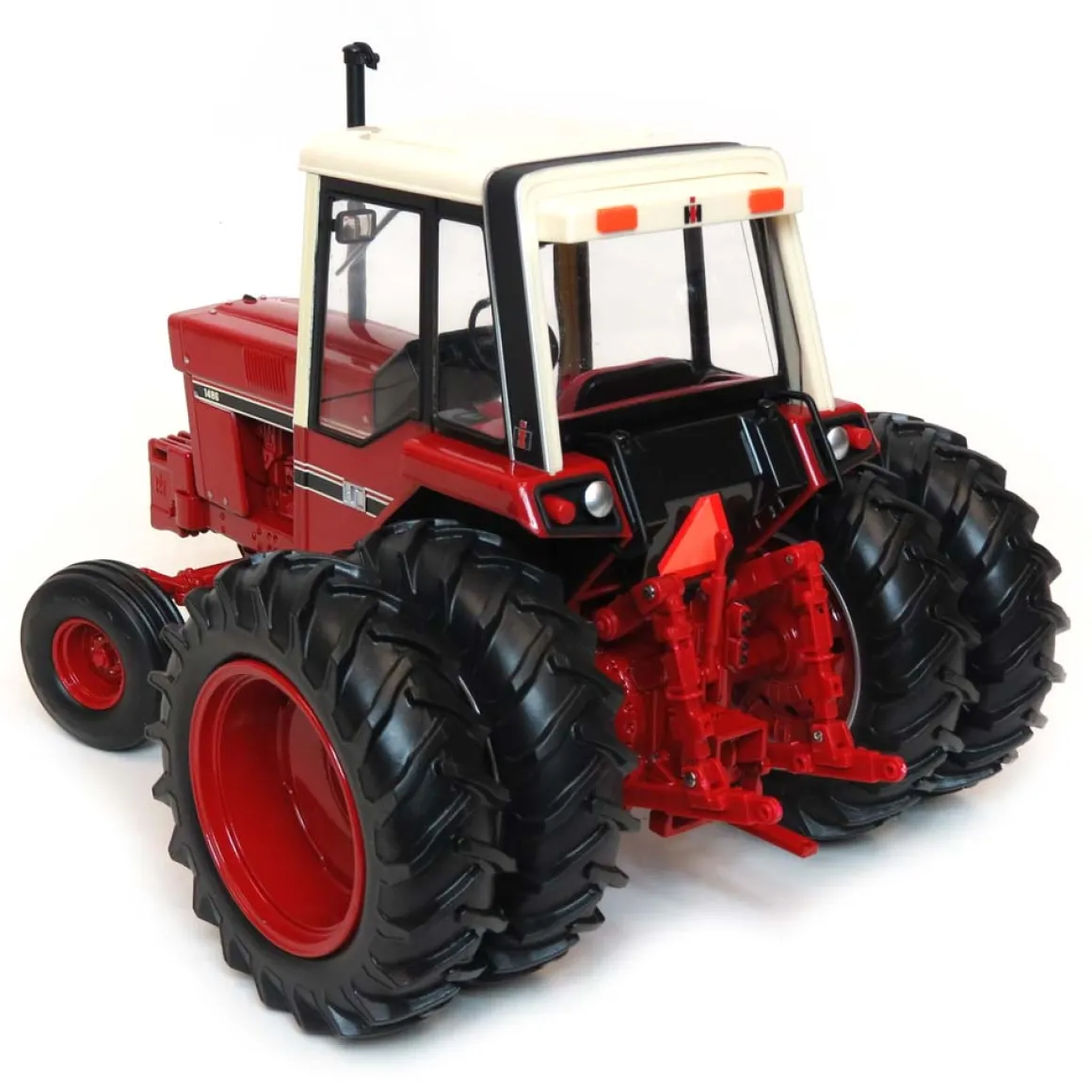 1/16 International 1486 Tri-Stripe with Duals, ERTL Prestige Collection