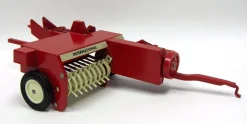1/16 International Baler with Bales, Made in the USA by ERTL