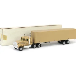 1/64 International Cab with Plain Tan Trailer