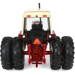 1/16 International Harvester 1086 Tri-stripe Tractor, ERTL Prestige