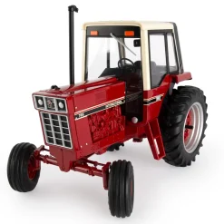 1/16 International Harvester 786 Tri-Stripe with Cab, ERTL Prestige Collection