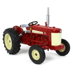 1/16 International Harvester 330 Utility with FFA Logo