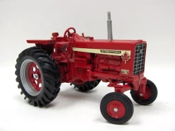 1/16 International Harvester 756 with Fenders, 1994 Ontario Toy Show
