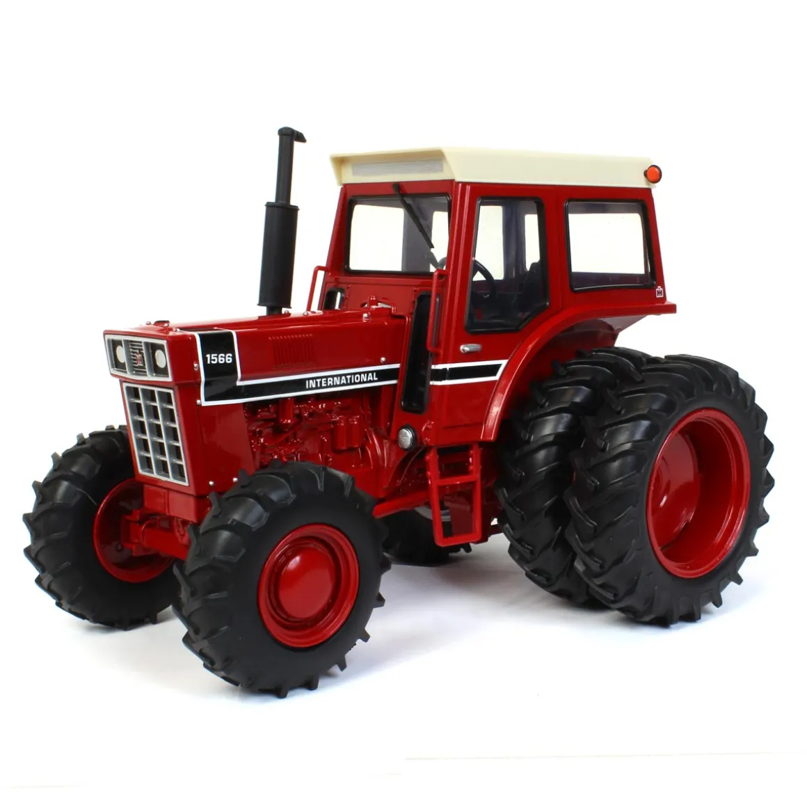 1/16 International Harvester 1566 Black Stripe with Cab, MFD & Duals, ERTL Prestige Collection