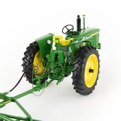 1/16 John Deere 3010 Diesel with RW Disk, ERTL Precision Heritage Series
