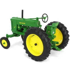 1/16 John Deere 60 Tractor with FFA Logo, ERTL Replica Play