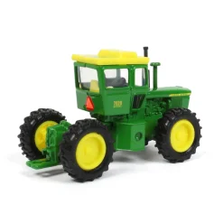 1/64 John Deere 7020 4WD with FFA Logo