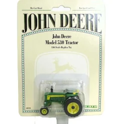 1/64 John Deere 530 Wide Front with Plow Duals