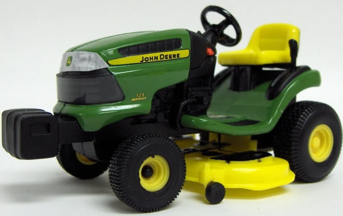 1/16 John Deere L Series 125 Lawn & Garden Tractor by ERTL