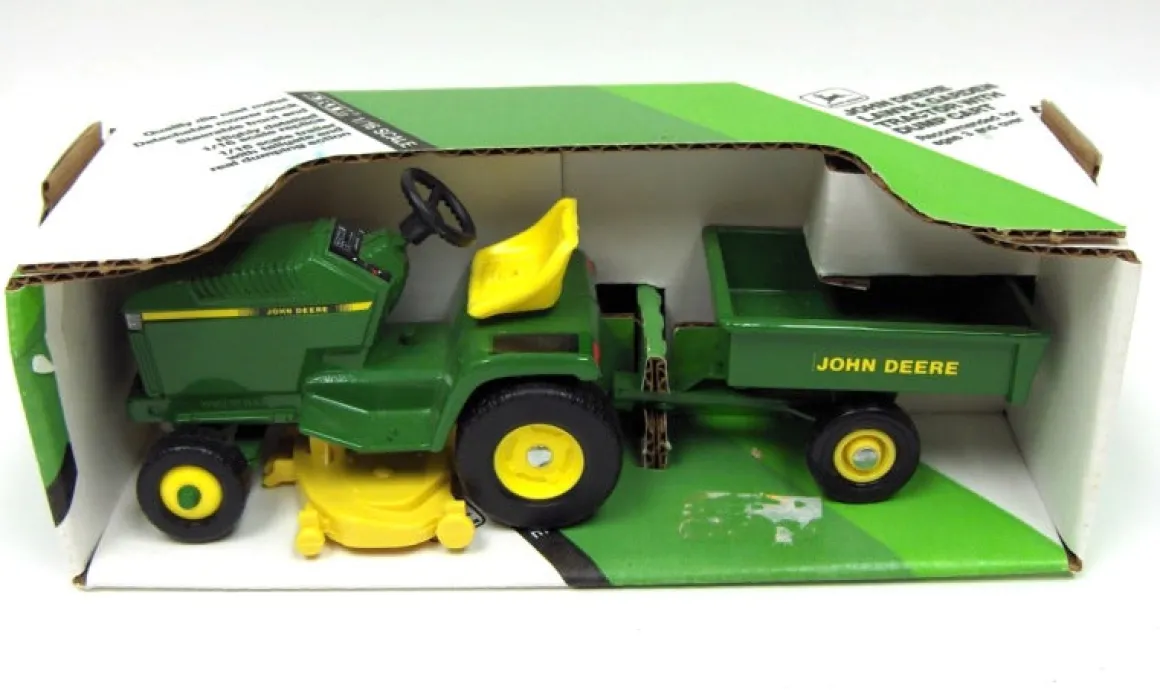 1/16 John Deere Lawn & Garden Tractor with Dump Cart by ERTL