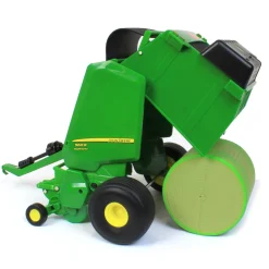 1/16 John Deere 560R Round Baler with 1 Bale