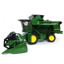 1/16 John Deere T670i Combine by Bruder