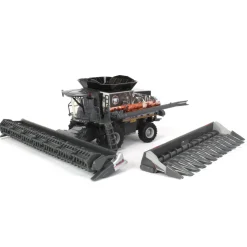 1/64 Limited Edition Gleaner S97 Series Combine with 100 Years Decoration
