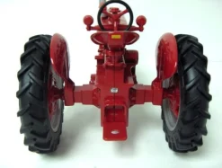 1/16 Limited Edition IH Farmall Super M, 2005 IA Corn Grower's Assoc., 4th in Series
